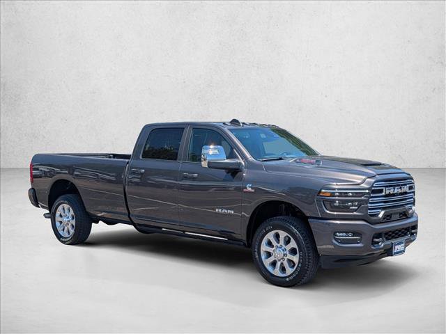 Used 2026 RAM 3500 Laramie AWD/4WD image 3