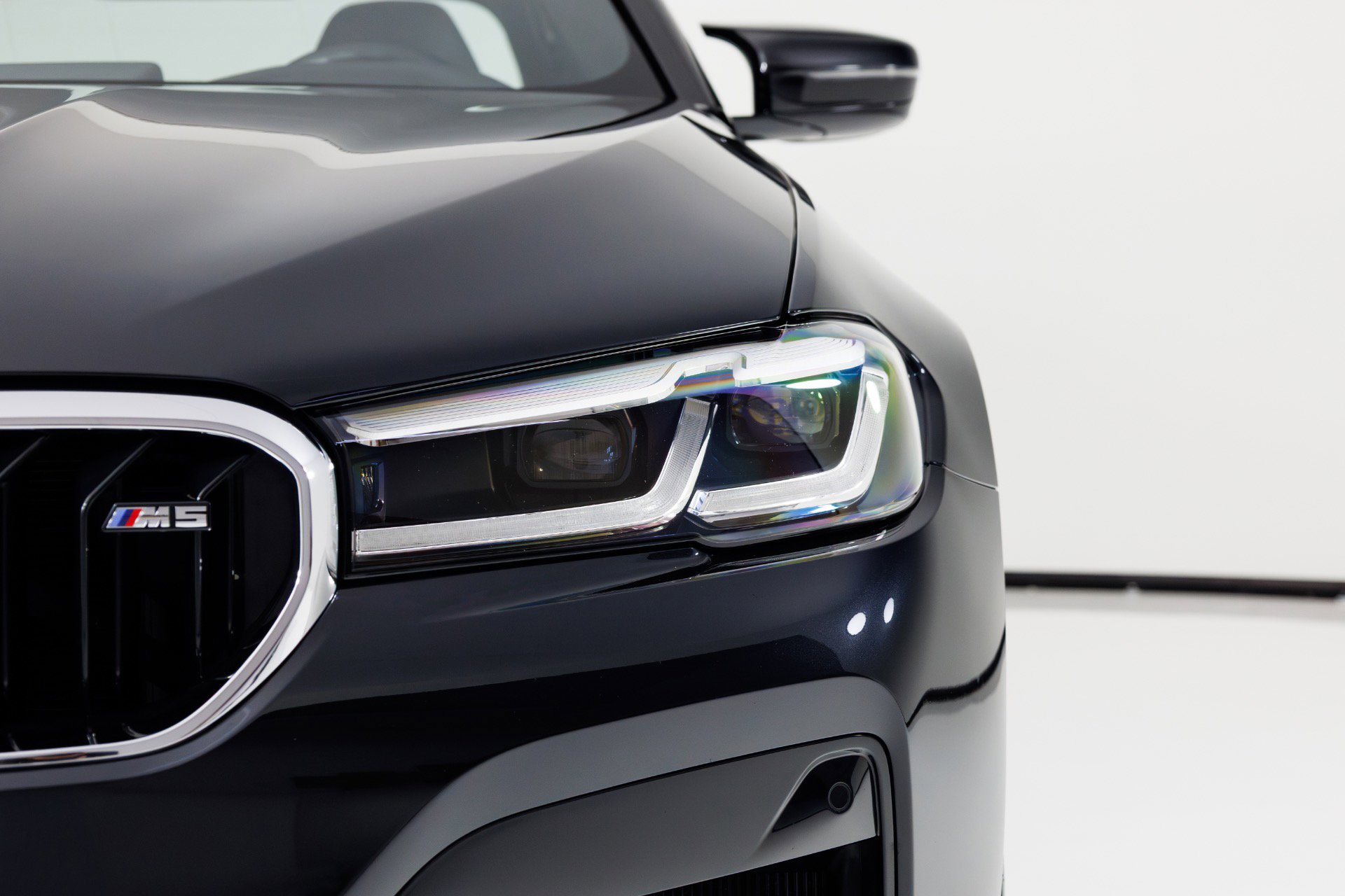 Used 2023 BMW M5 w/ Executive Package image 59