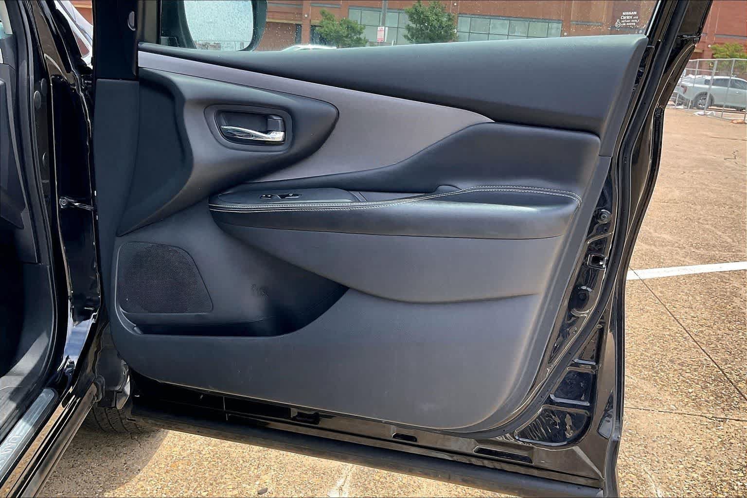 Used 2023 Nissan Murano SV FWD image 26