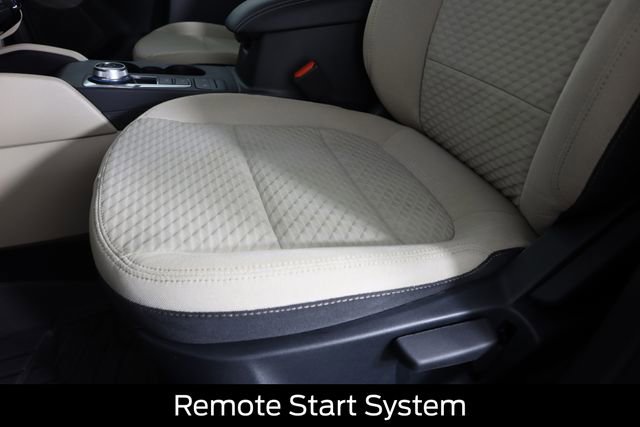 Certified 2022 Ford Escape SE image 35