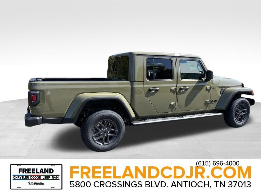 New 2025 Jeep Gladiator Sport AWD/4WD image 7