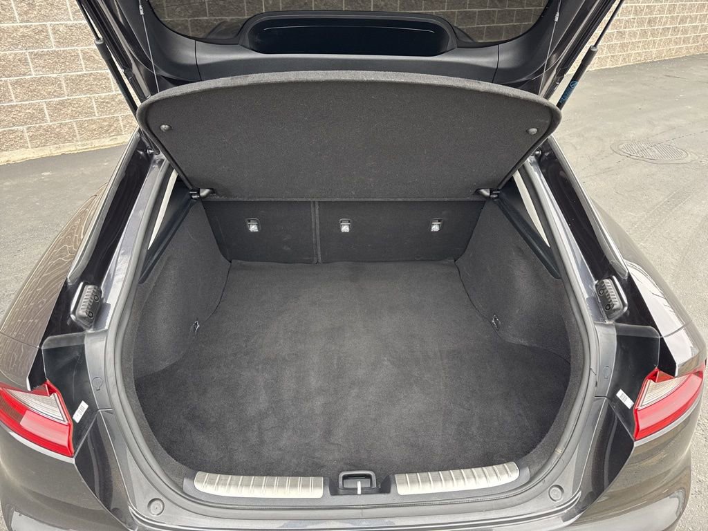 Used 2019 Kia Stinger image 31