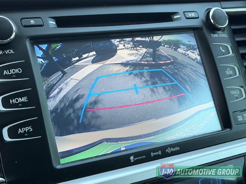 Used 2016 Toyota Highlander XLE AWD/4WD image 24