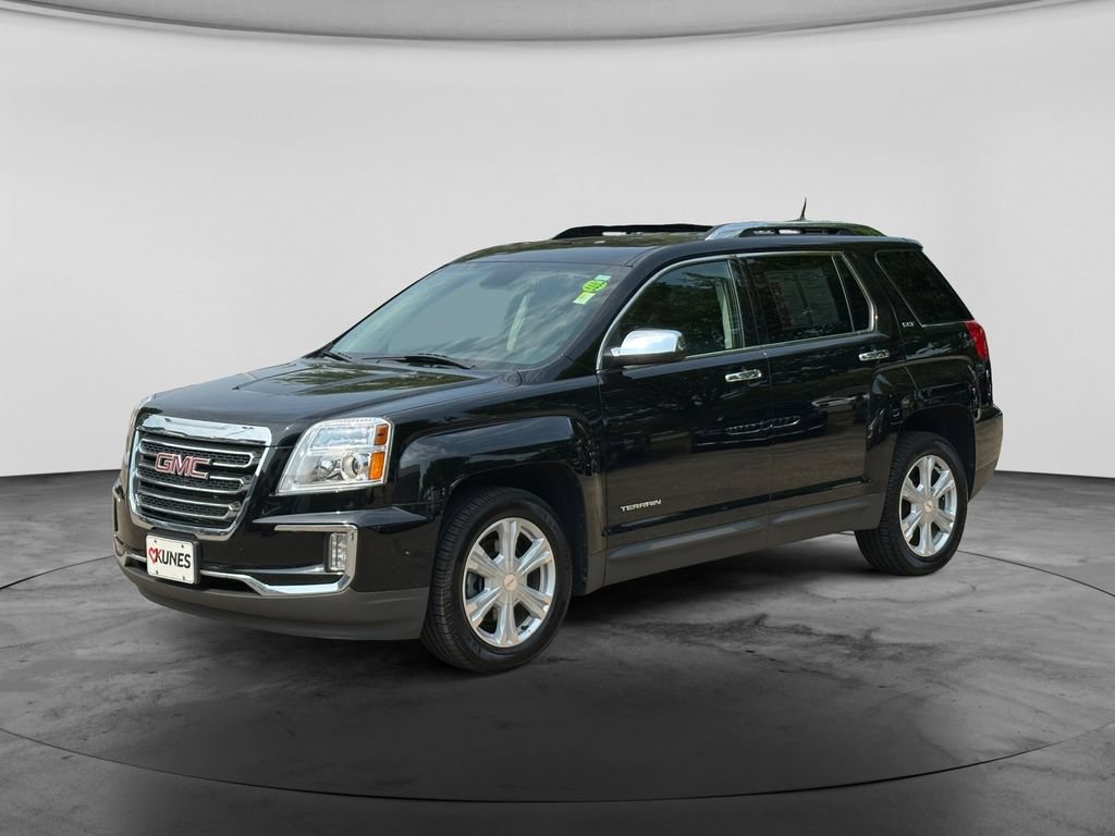 Used 2017 GMC Terrain SLT w/ Open Road Package AWD/4WD image 3