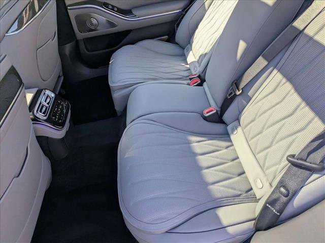 New 2026 Mercedes-Benz S 63 AMG S image 19