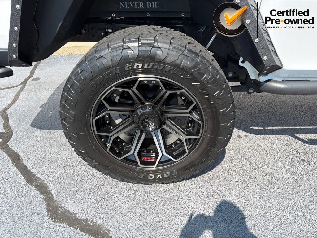 Certified 2021 Jeep Gladiator Rubicon AWD/4WD image 34