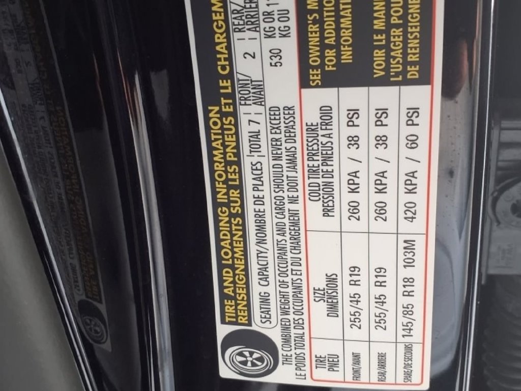 Used 2024 Volkswagen Tiguan SE R-Line FWD image 38