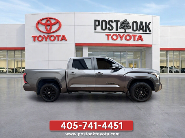 Used 2025 Toyota Tundra Limited AWD/4WD image 13