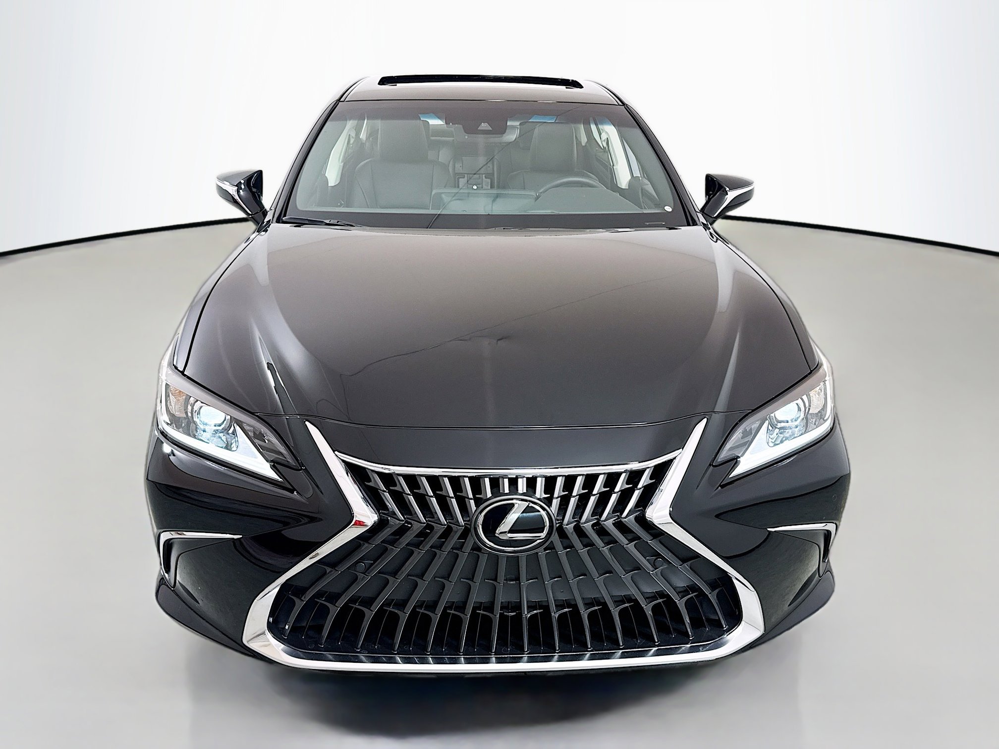 Used 2025 Lexus ES 350 350 w/ Premium Package image 2