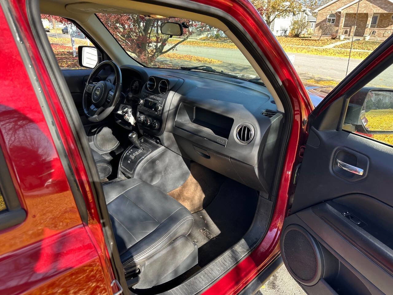 Used 2015 Jeep Patriot High Altitude image 31