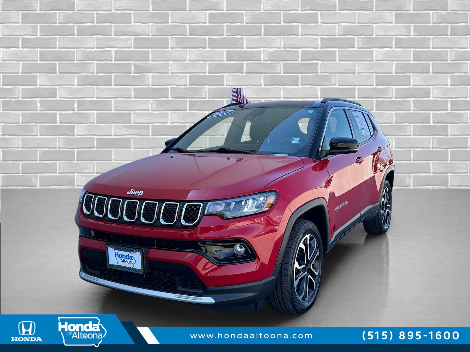 Used 2024 Jeep Compass Limited w/ Sun and Sound Group AWD/4WD image 1