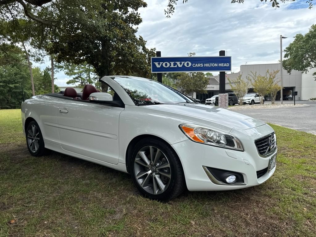 Used 2013 Volvo C70 T5 FWD image 1