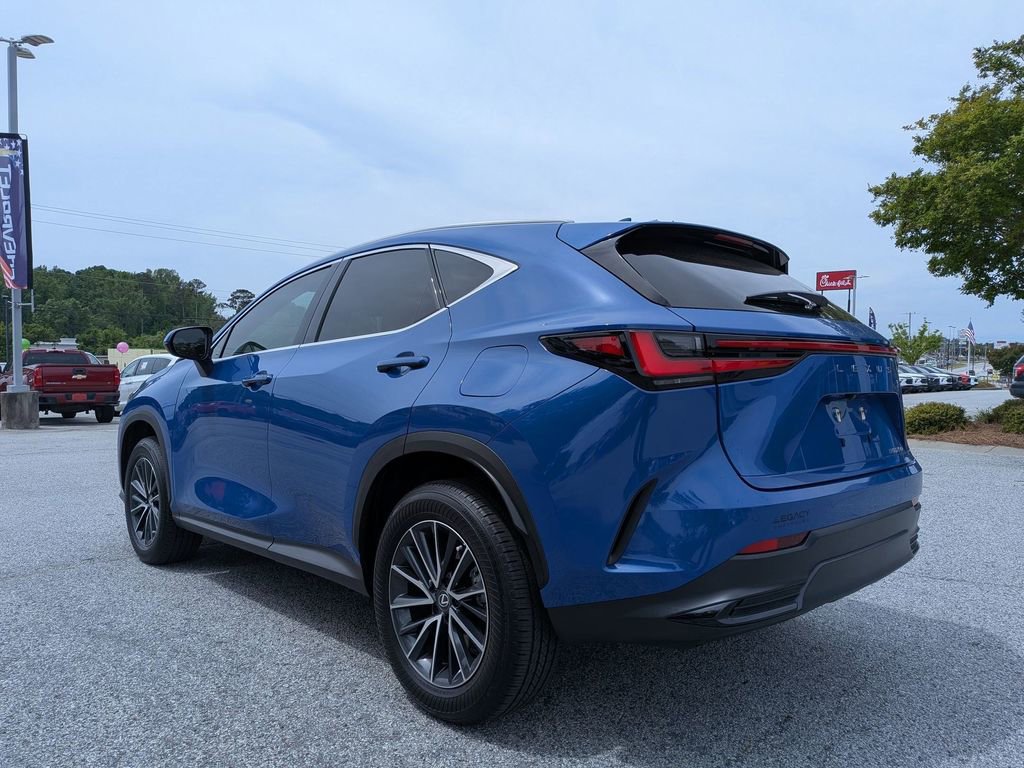 Used 2025 Lexus NX 250 FWD w/ Accessory Package (2T) image 6