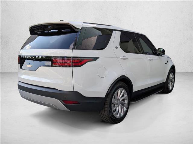 New 2026 Land Rover Discovery S AWD/4WD image 2