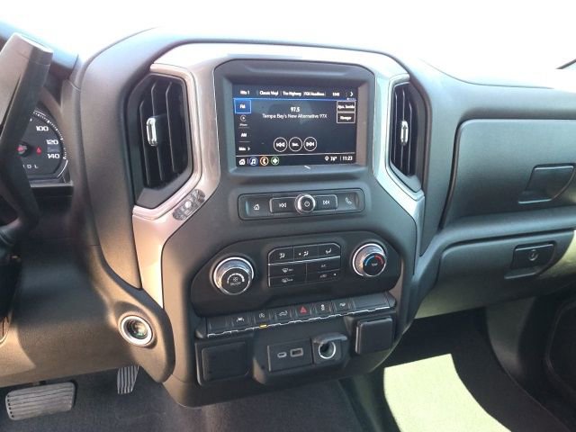 Used 2022 Chevrolet Silverado 1500 Custom image 18