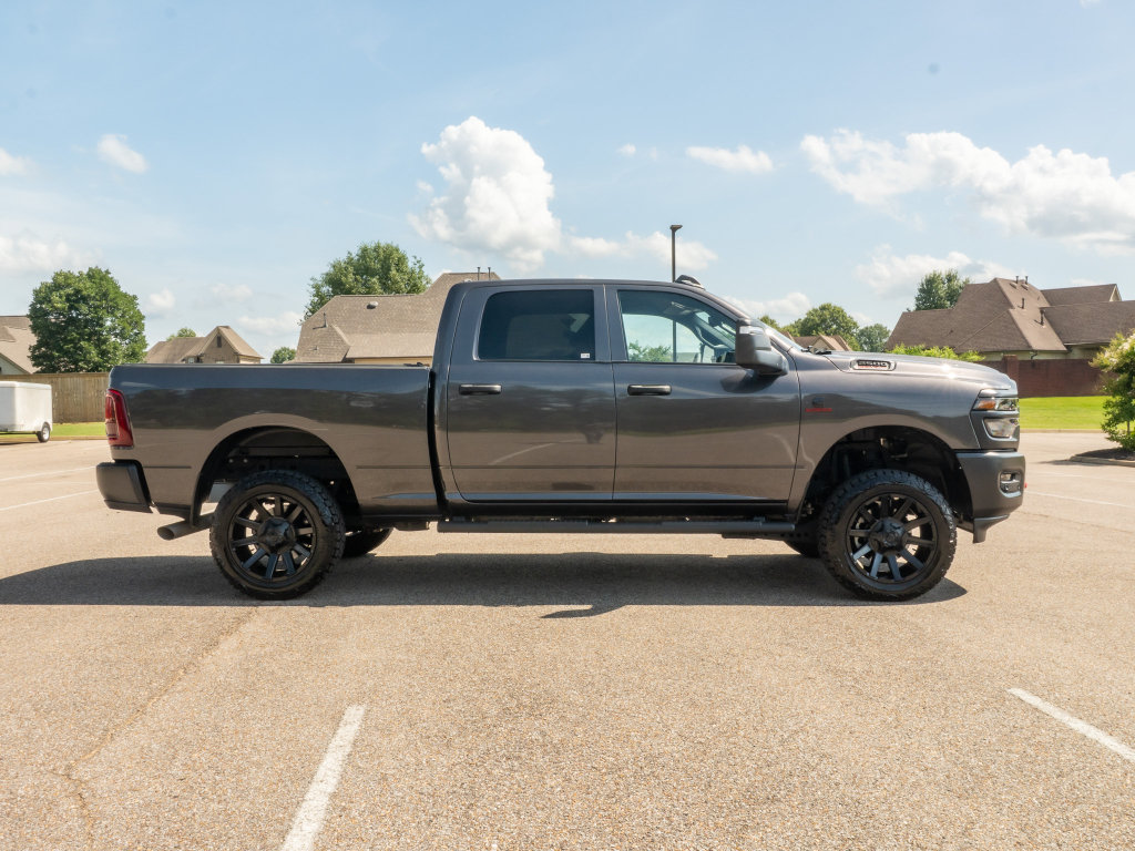 Used 2025 RAM 2500 Tradesman w/ Safety Group AWD/4WD image 4