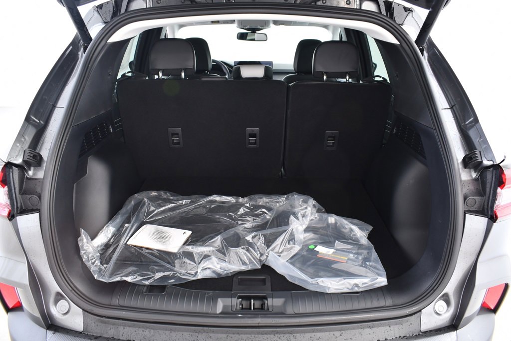 New 2025 Ford Escape SE w/ PHEV Premium Package image 20