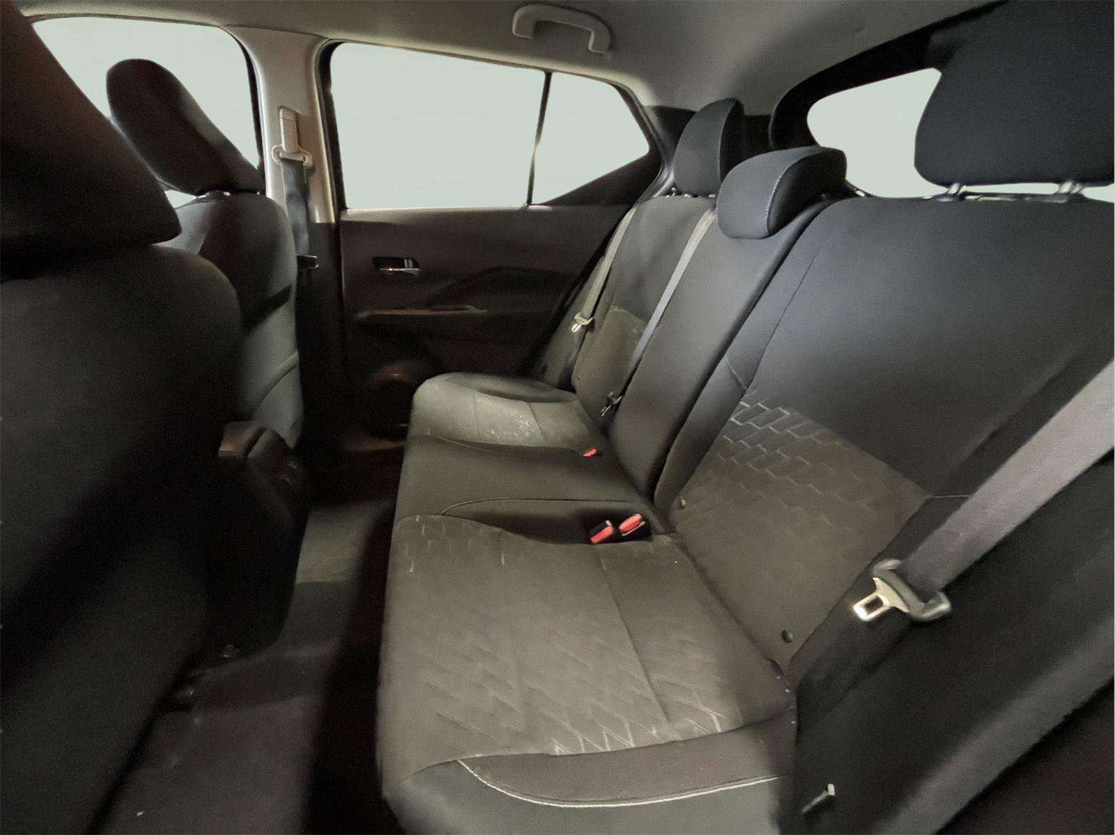 Used 2023 Nissan Kicks SV FWD image 14