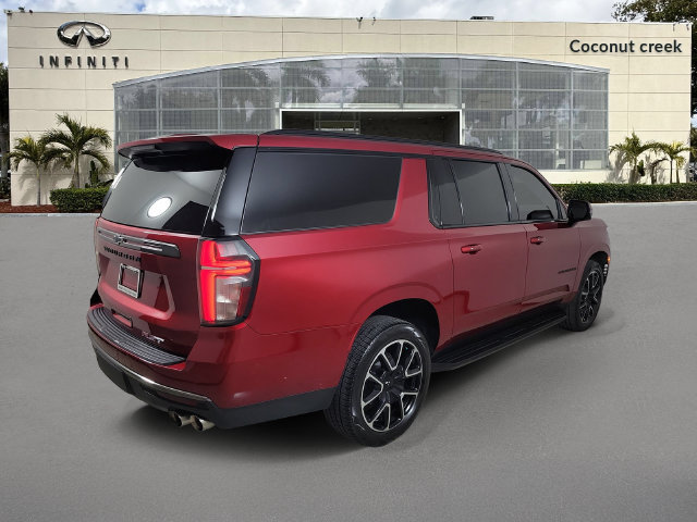 Used 2022 Chevrolet Suburban RST w/ Sport Performance Package RWD image 7