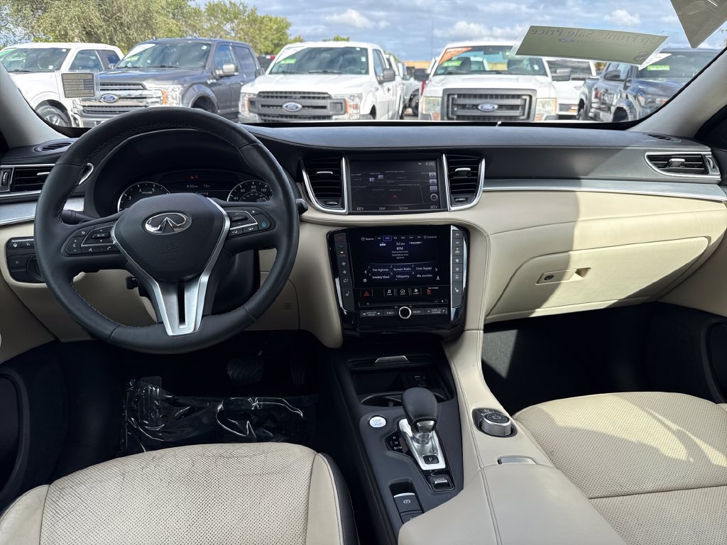 Used 2019 INFINITI QX50 Essential w/ Proactive Package AWD/4WD image 5