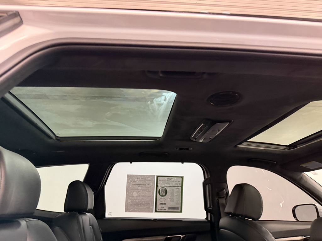 Used 2024 Kia Telluride SX Prestige X-Line image 16