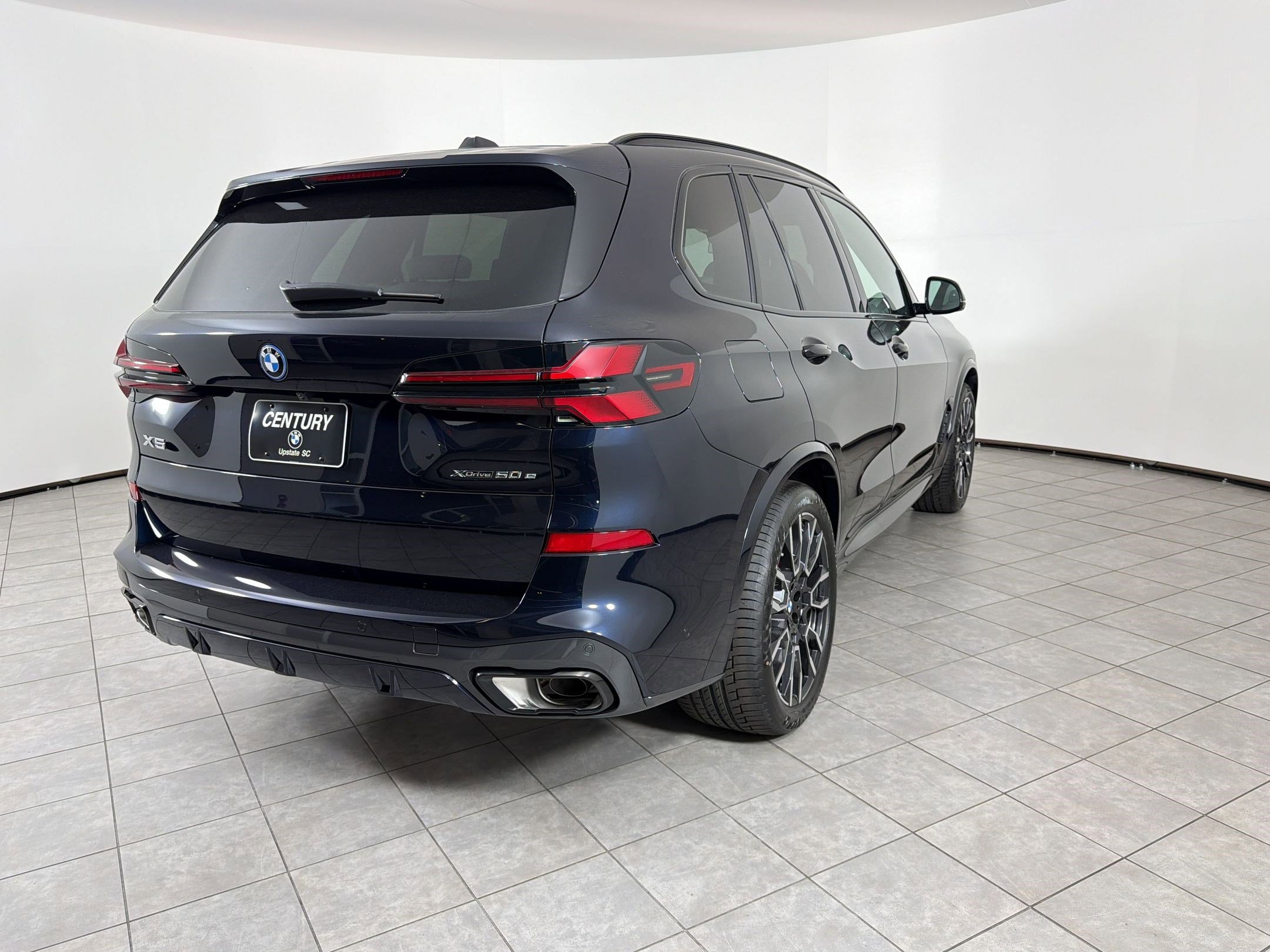 New 2026 BMW X5 xDrive50e AWD/4WD image 9