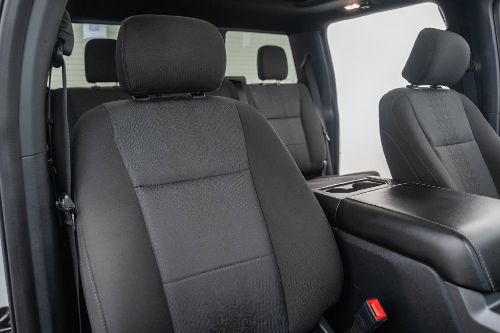 Used 2020 Ford F150 XLT w/ Equipment Group 302A Luxury AWD/4WD image 42