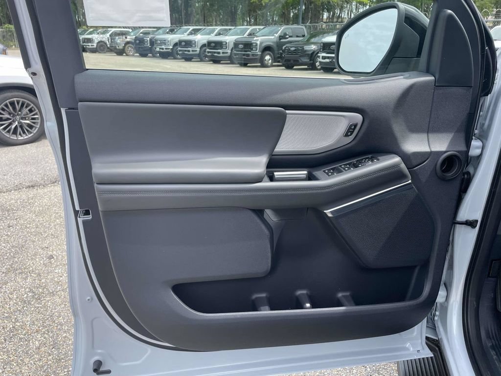 New 2026 Ford Expedition Active RWD image 15
