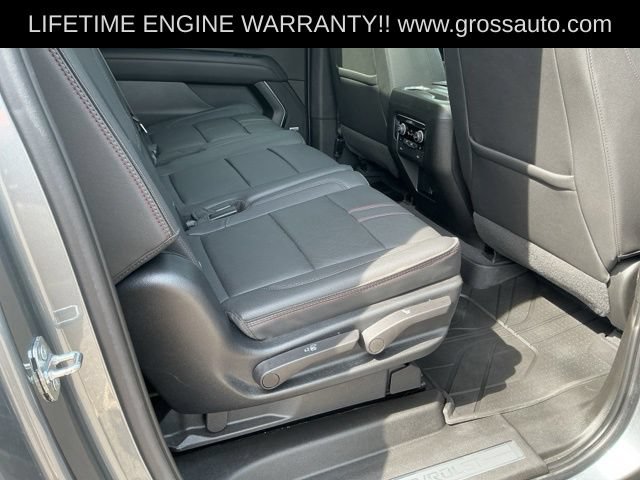 Used 2022 Chevrolet Suburban RST w/ Luxury Package AWD/4WD image 30