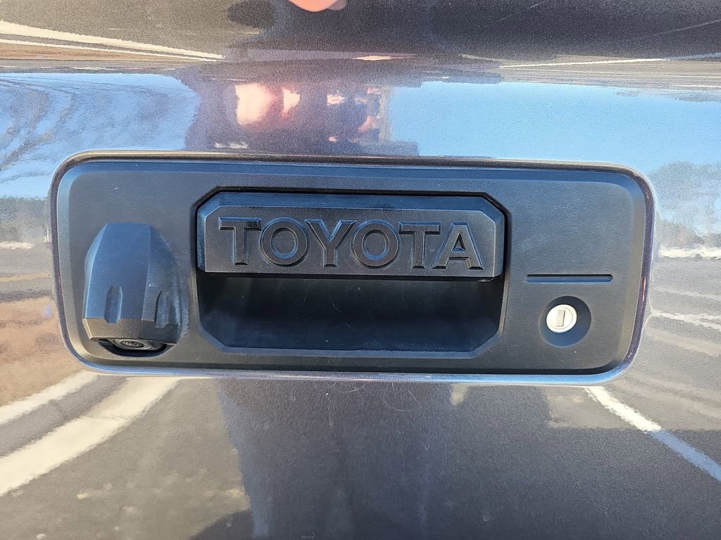 Used 2020 Toyota Tundra SR5 image 18