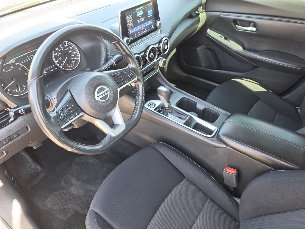 Certified 2022 Nissan Sentra SV FWD image 10