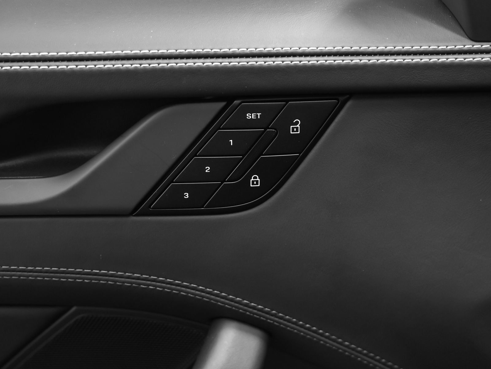 Certified 2025 Porsche 911 Carrera GTS image 48