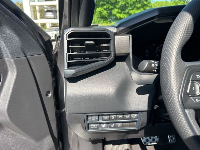 Used 2025 Toyota Tundra TRD Pro AWD/4WD image 30