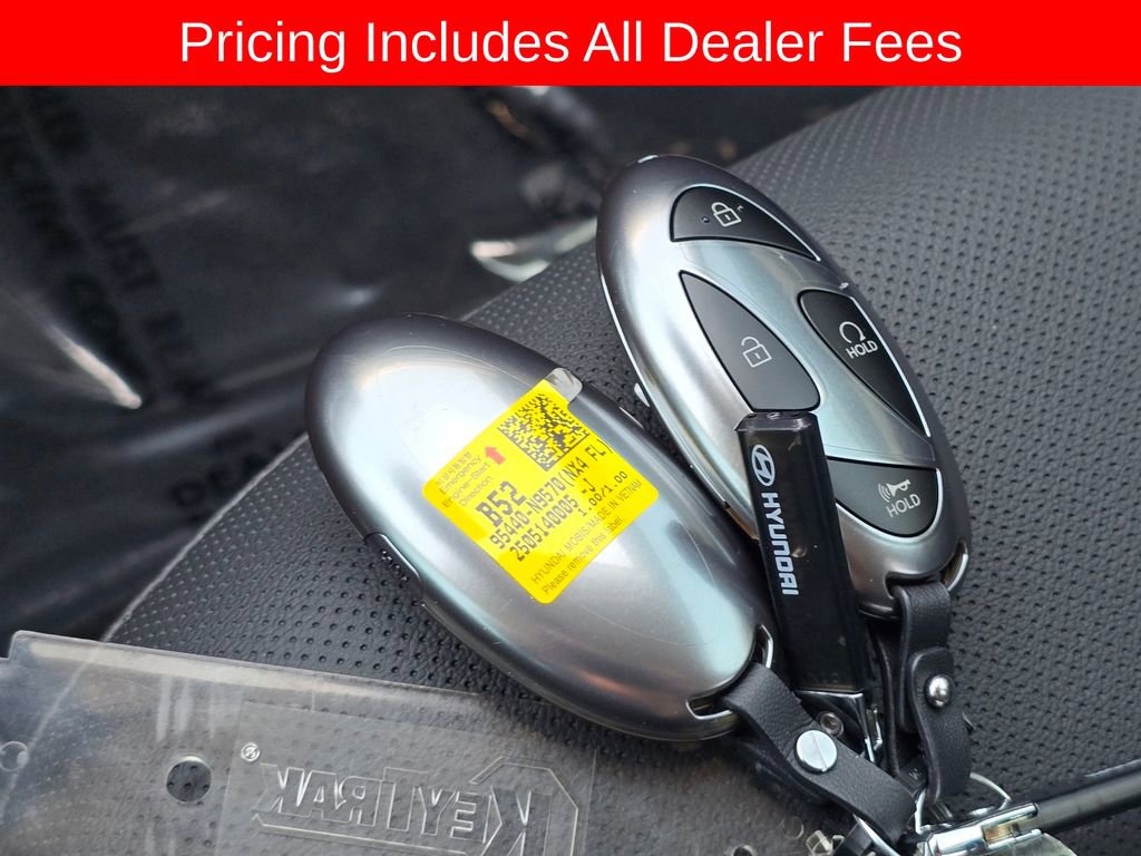 Used 2025 Hyundai Tucson SEL FWD image 25