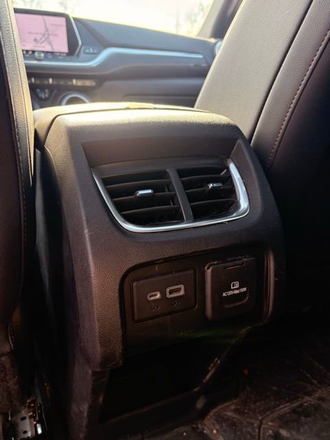 Used 2020 Chevrolet Blazer Premier w/ Driver Confidence II Package image 6