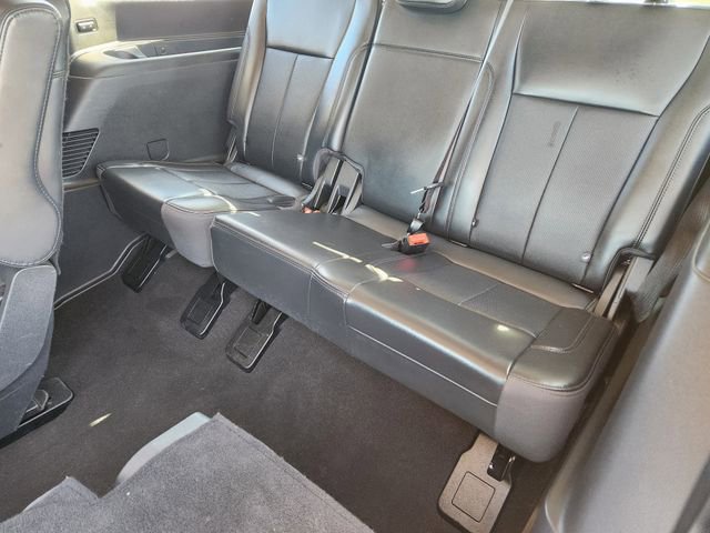 Used 2024 Ford Expedition XLT image 30