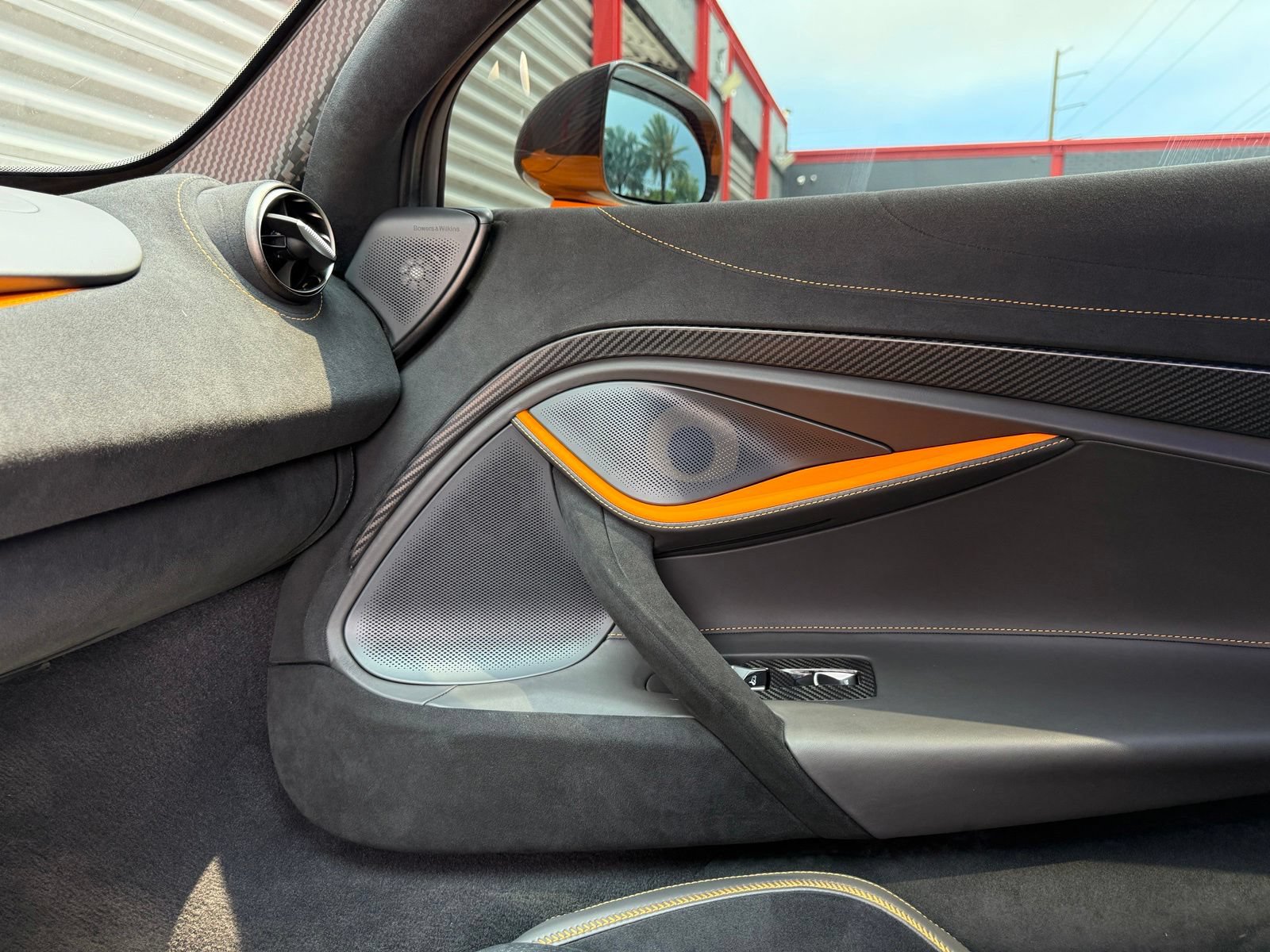 Used 2022 McLaren 720S Performance RWD image 50