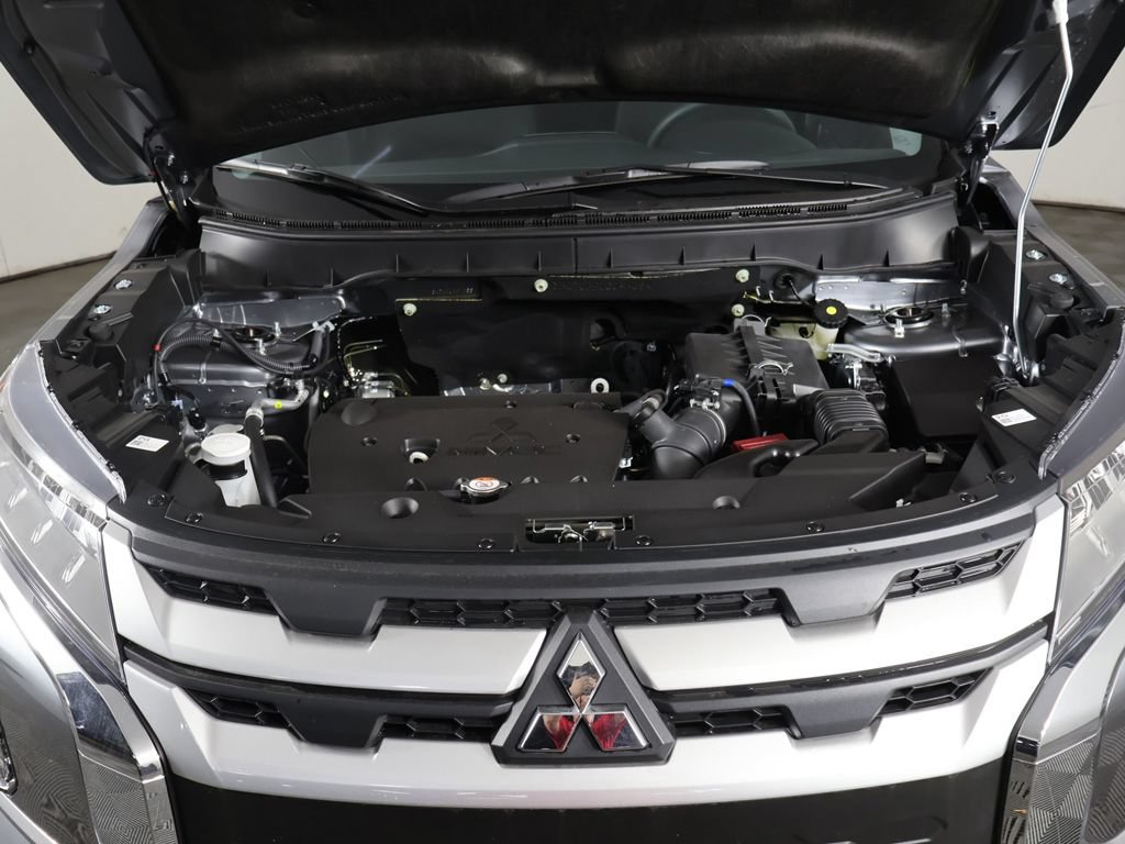 New 2027 Mitsubishi Outlander Sport ES AWD/4WD image 16