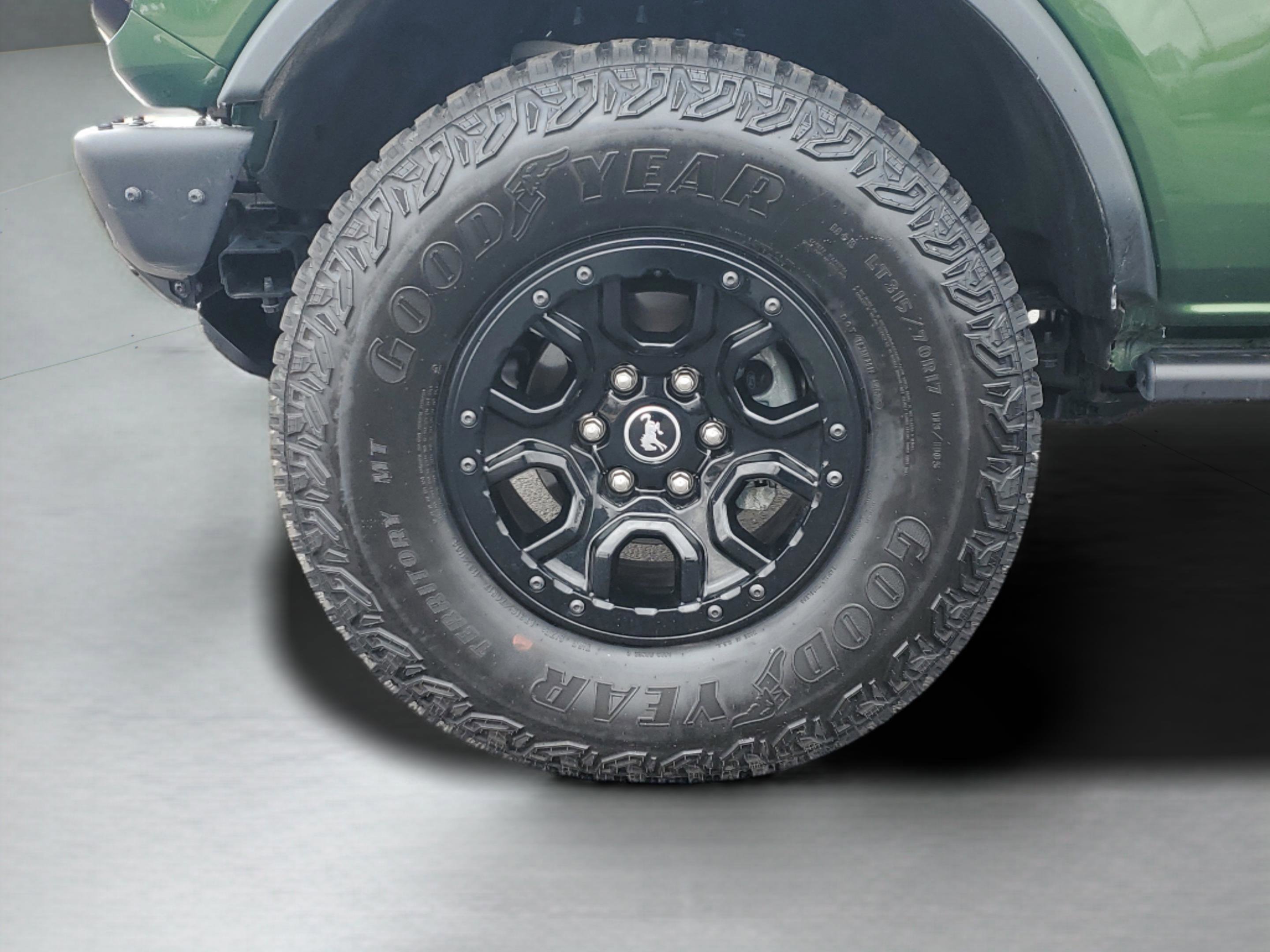 Certified 2023 Ford Bronco Wildtrak image 5