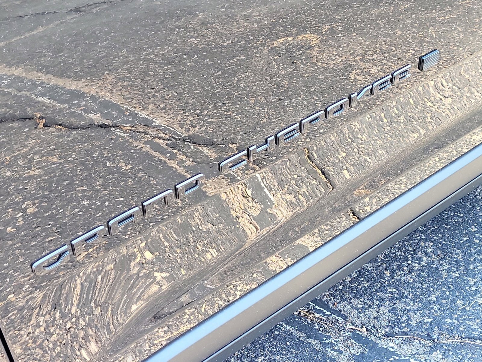 New 2025 Jeep Grand Cherokee L Limited w/ Black Appearance Package image 25