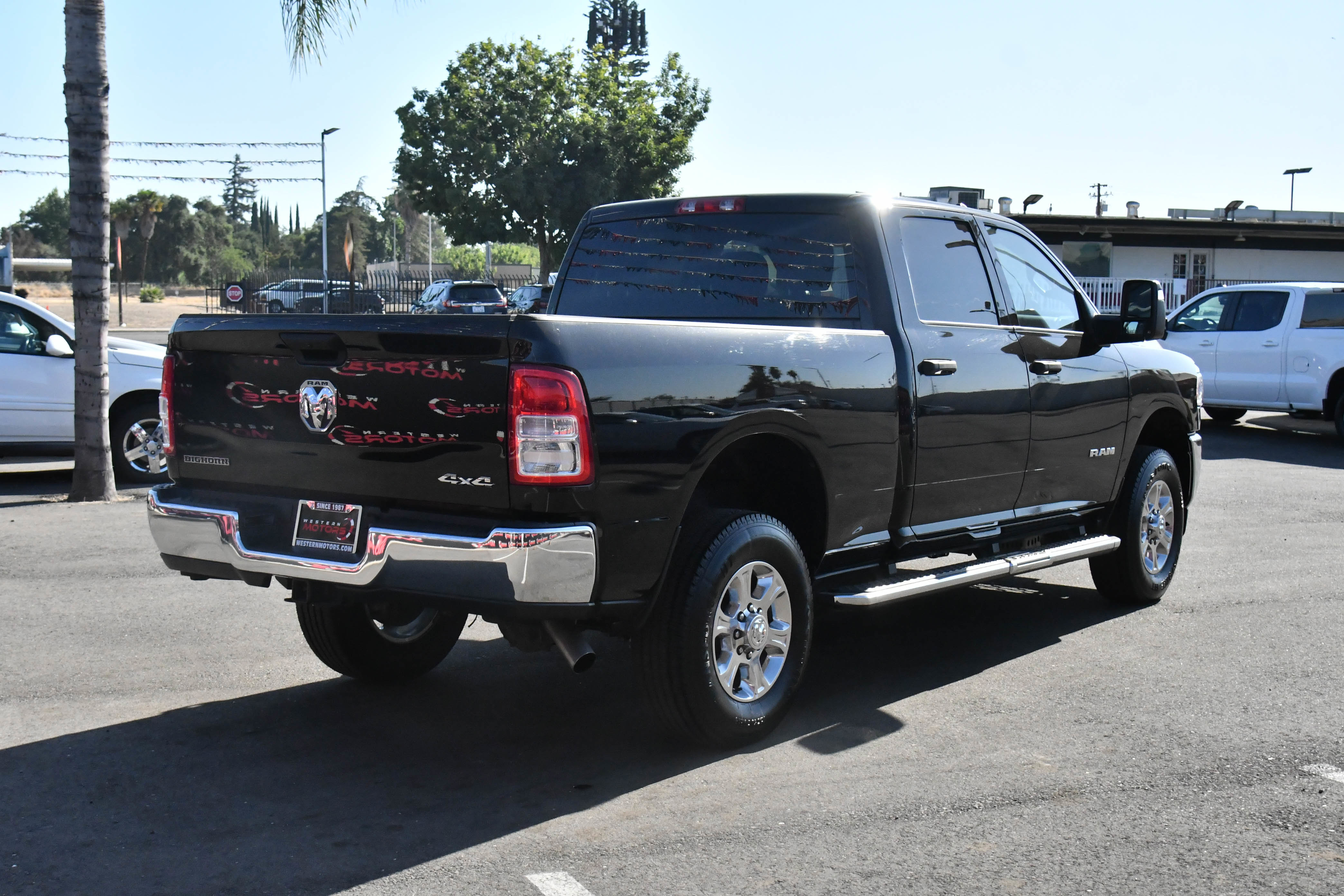 Used 2024 RAM 2500 Big Horn w/ Bed Utility Group image 8