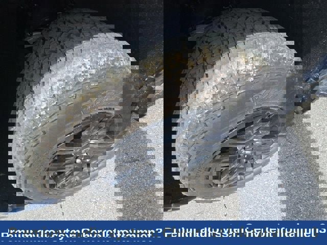 Used 2024 Chevrolet Silverado 1500 Custom w/ Turbomax Blackout Package image 17