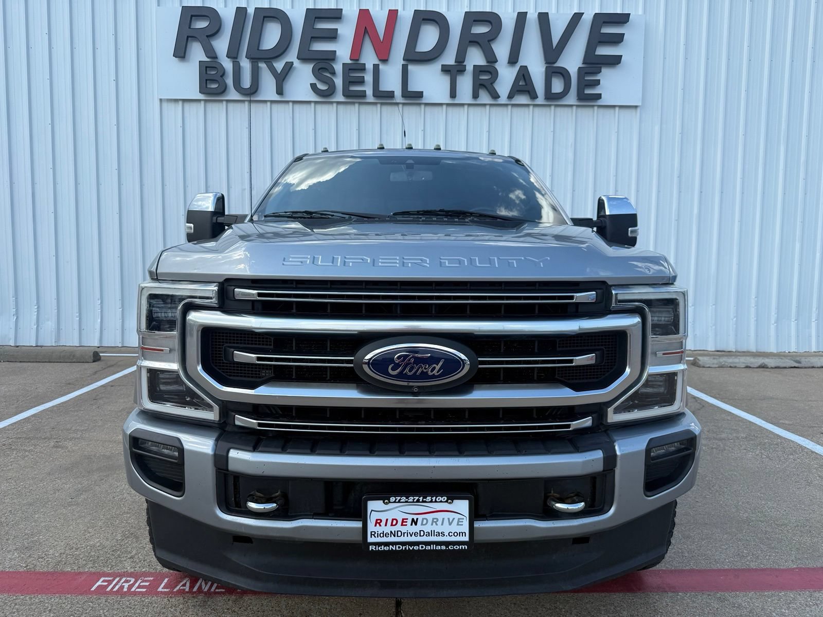 Used 2020 Ford F250 Platinum w/ FX4 Off-Road Package AWD/4WD image 10