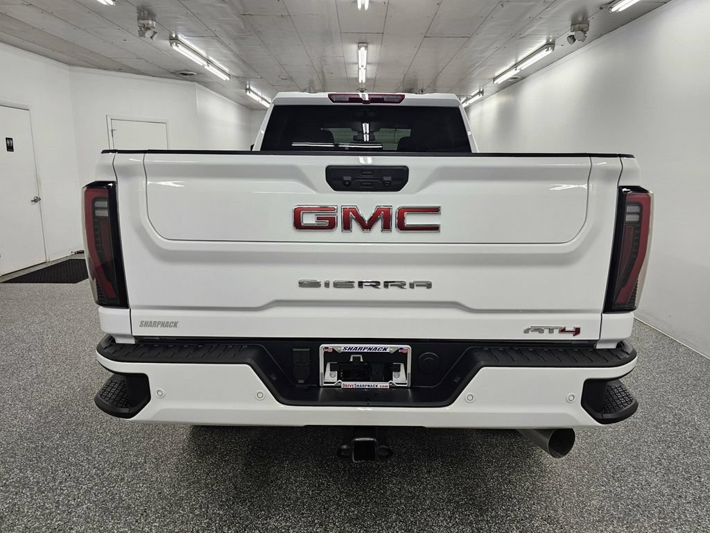 Used 2026 GMC Sierra 2500 AT4 AWD/4WD image 5