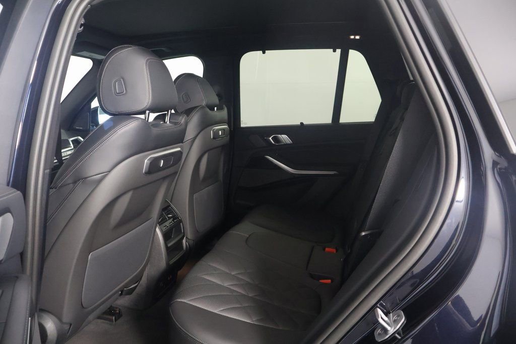New 2026 BMW X5 sDrive40i w/ M Sport Package image 6