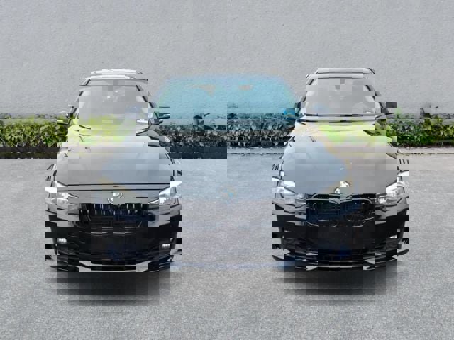 Used 2014 BMW 328i xDrive Sedan image 3