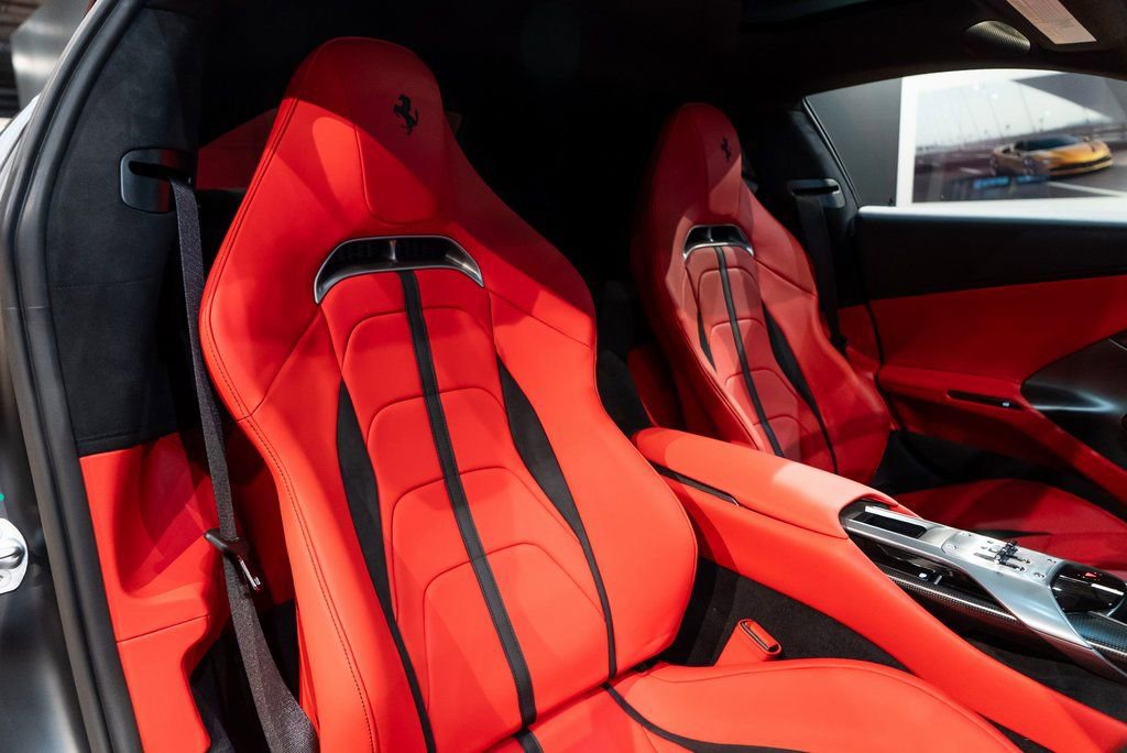 Used 2025 Ferrari 12Cilindri image 39