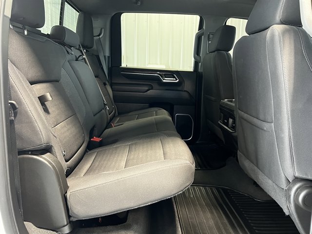 Used 2024 Chevrolet Silverado 3500 LT image 25