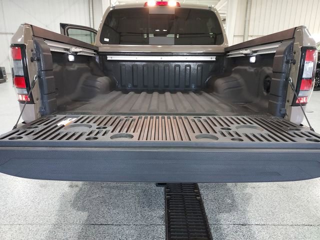 Certified 2024 Nissan Frontier PRO-4X w/ Pro Premium Package image 30