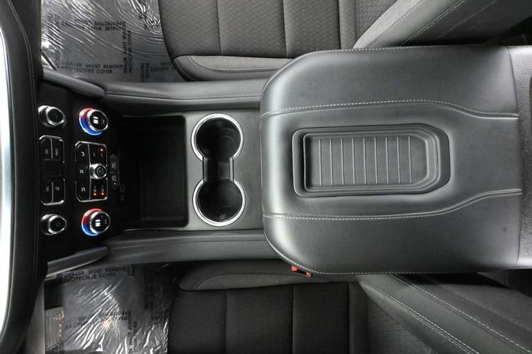 Used 2024 GMC Yukon XL SLE image 33